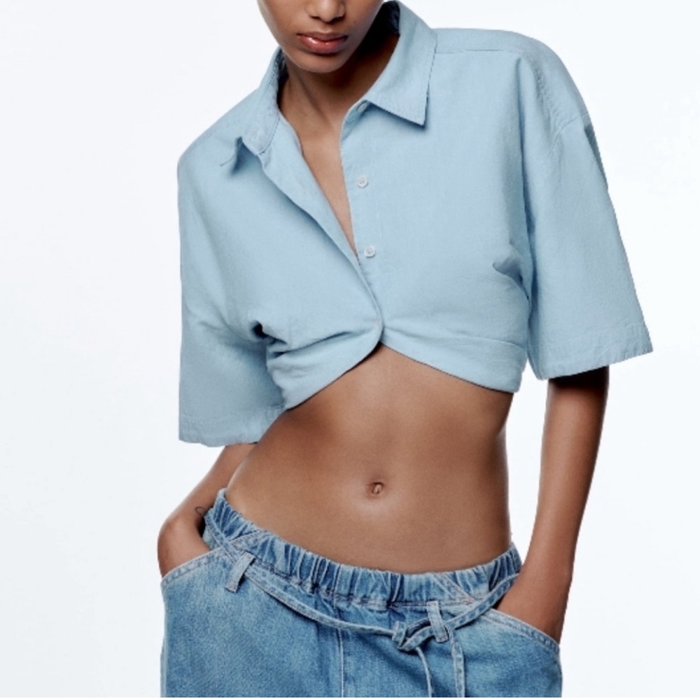 Zara light blue crop top NWT size medium